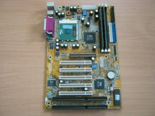 Gigabyte Ga - 6vxe7,  Socket 370 Motherboard With Pentium 733 And Ram
