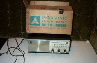 Vintage Panasonic Fm - Am Radio Am/fm.  Model Re - 710 W/box
