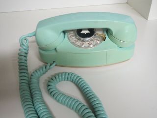 Vintage 1960 Western Electric Princess Rotary Phone Aqua Blue 701b