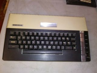 Vintage Atari 800xl Computer System Console Only But Powers On As - Is