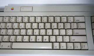Vintage Apple Keyboard II M0487 Macintosh with ADB Cable 3