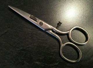 Vintage Cut Co Button Scissors Usa