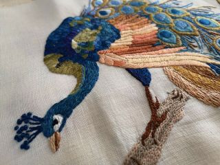 EXQUISITE VTG HAND EMBROIDERED IRISH LINEN PICTURE PANEL PEACOCK 3