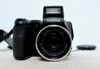 Vintage FUJIFILM FUJI FINEPIX S5800 Compact Digital camera 3