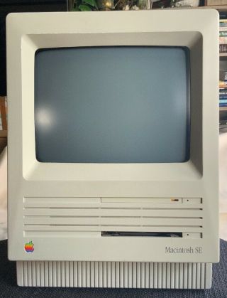 Apple Macintosh Se M5011 Vintage 1988 Mac Computer Powers Up Parts Repair
