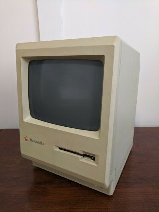 Vintage Apple Macintosh Plus 1mb Model M0001a Computer