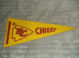 Vintage Kansas City Chiefs Nfl Mini Pennant 91/2 By 5 Inches