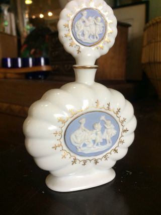 Vintage Antique Cameo Perfume Bottle Blue And White Angels