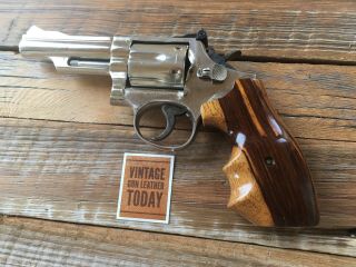 Vintage Two Tone Wood Combat Grips For S&w K Or L Frame Square Butt