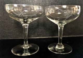 Vintage Tiffin Franciscan Six Point Star Champagne,  Sherbet Glasses