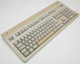 Apple Extended Keyboard Ii For Vintage Macintosh Computer (s) W/adb Cable Qwertz