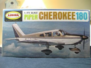 1968 Vintage Aurora 1/72 Piper Cherokee 180 281 - 70 (first Issue)