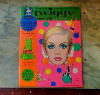 1967 Twiggy Model Paper Doll Book Uncut W/ Plastilon Wearable Dress,  Mod Fashion