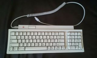 Vintage Apple Macintosh Computer Keyboard Ii