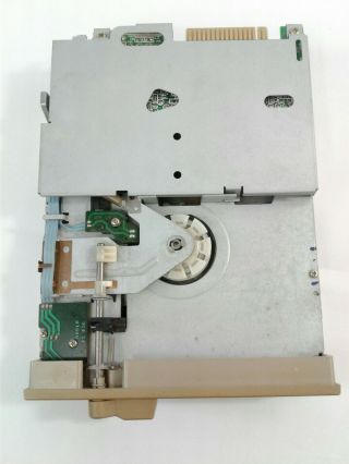 Chinon Fz - 502 Rev.  A 5.  25 " Disk Drive Pulled From Amiga 2000