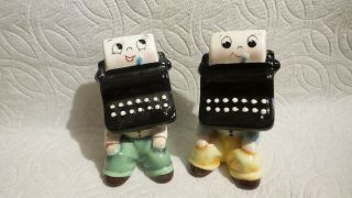 Vintage Py Anthropomorphic Salt Pepper Shakers Set Typewriter Heads Japan Py