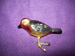 Please L@@k At This Vintage Stile Clip On Colorful Glass Song Bird Owc