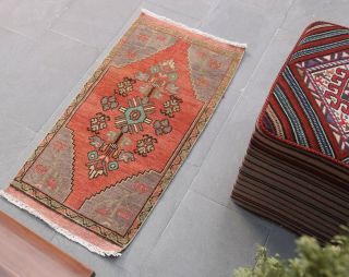 2x3 Oriental Handmade Vintage Carpet Medallion Traditional Wool Small Rug 2