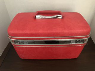 Vintage Retro Samsonite Silhouette Candy Apple Red Train Case With Mirror