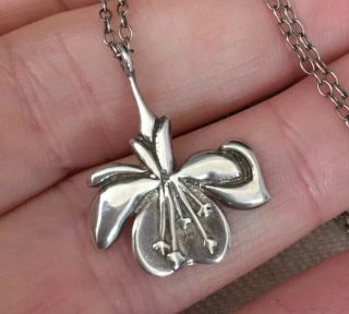 Vintage Jewellery Art Nouveau Sterling Silver Fuchsia Flower Pendant & Chain