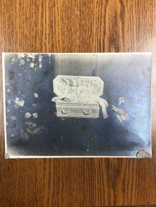 Vintage Post Mortem Photograph Dead Infant In Coffin