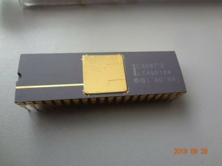 Intel C8087 - 2 8mhz Fpu Math Co - Processor Purple Ceramic & Gold Packaging