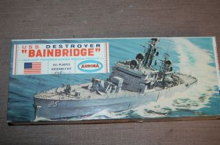 Vintage 1/600 Aurora U.  S.  S.  Bainbridge Nuclear Guided Missile Frigate/destroyer