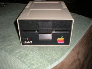Apple Computer Disk Ii 5.  25 Floppy Drive A2m0003,  &
