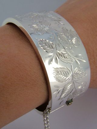 1884 Antique Victorian Solid Sterling 925 Silver Wide Flower Bangle Bracelet