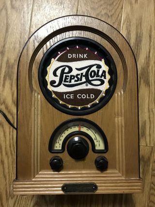 Vintage 1996 Pepsi Cola Collectors Series Edition Soho Wood Am/fm Radio