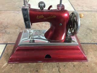 Casige Little Modiste Antique Toy Sewing Machine (germany/british Zone) Rare