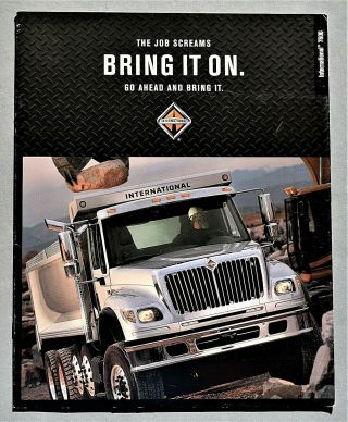 2002 International 7600 Heavy Truck Brochure 8 Pages 02i76