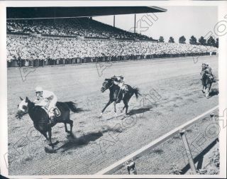 1948 Arlington Park Race Track Stud Poker Wins Handicap Press Photo
