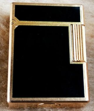 S.  T.  Dupont Ligne 1 Lighter Gold Plaque & Black Chinese Lacquer Design Small