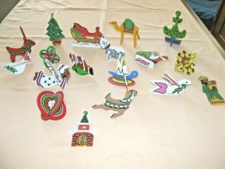 18 Vintage Wooden Hand Painted Two Sided Christmas Tree Ornaments 3d & Flat