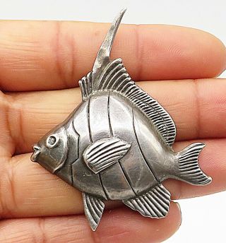 925 Sterling Silver - Vintage Swimming Fish Motif Brooch Pin - Bp2722