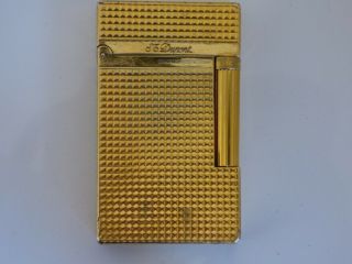 S.  T.  Dupont Montparnasse Lighter - Gold Plated Diamond Point Design