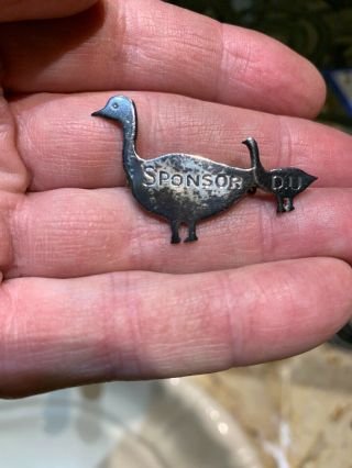 Unusual Rare Vintage Ducks Unlimited Sponsor Pin Du Way Cool