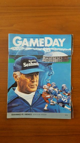3 Seattle Seahawks Gameday Programs,  89 Seahawks Factsbook,  1977 ProBowl Program 3