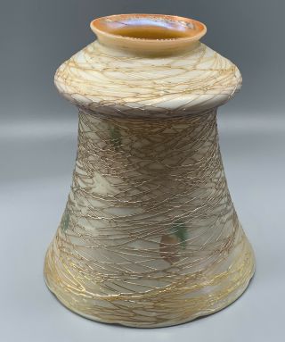 Antique Quezal Gold Aurene Threaded Heart Vine Iridescent Art Glass Lamp Shade