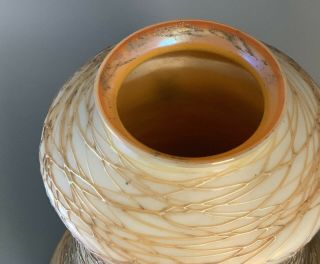ANTIQUE QUEZAL GOLD AURENE THREADED HEART VINE IRIDESCENT ART GLASS LAMP SHADE 3