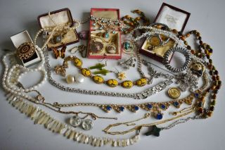 Antique Vintage Jewellery Inc.  Victorian,  Art Deco,  Edwardian,  Cultured Pearls
