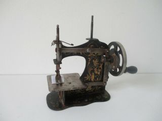 Antique Muller No.  6 fiddle base Toy child ' s sewing machine 3