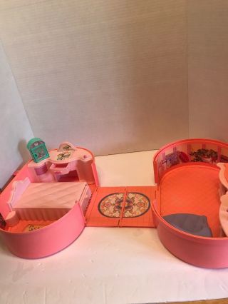 Vintage Mattel Inc Barbie Travel House Pink Pop Up Case 1994 Clasp Snapped Off