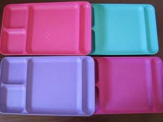 Set Of 4 Vintage Tupperware Divided Picnic Lunch Dinner Snack Food Serving Trays