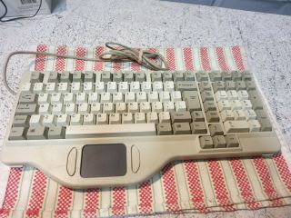 Vintage 1980s Portable Pc Iii Ps/2 Wired Keyboard Cream Switches Trackpad