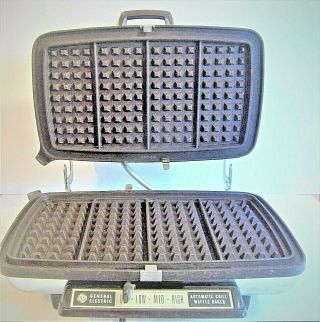 Vintage 1960s GE GENERAL ELECTRIC A4G44T Waffle Baker/Maker/Iron Grill 2
