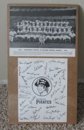Vintage 1970 Pittsburgh Pirates B&w Team Photo With Facsimile Autographs