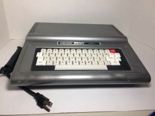 Vintage Radio Shack Trs - 80 Micro Color Computer Model 26 - 3004 Powers Up Prompt