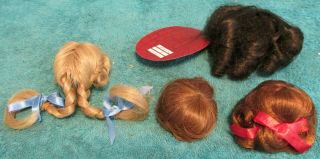 4 Vtg Small New/old Stock Doll Wigs Size 4 - 5 " Or Smaller Styles/colors
